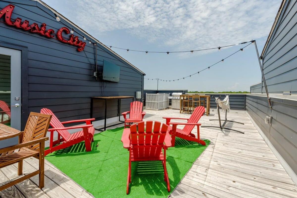 Carrie Underwood'S East Side Rooftop Game Room Nashville Buitenkant foto